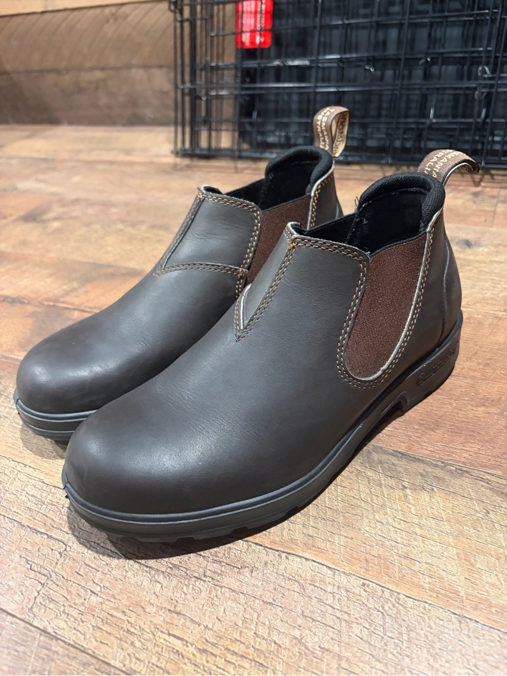 Blundstone Leather Chukka Boots - Dark Brown